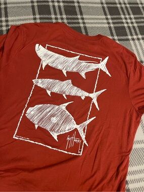 Guy Harvey Red Tee with White Fish Sketch Graphic. Men’s Large